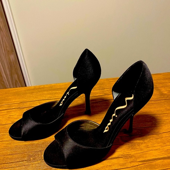 SALE  Black Satin Open Towed Shoes by Nina - Picture 2 of 10